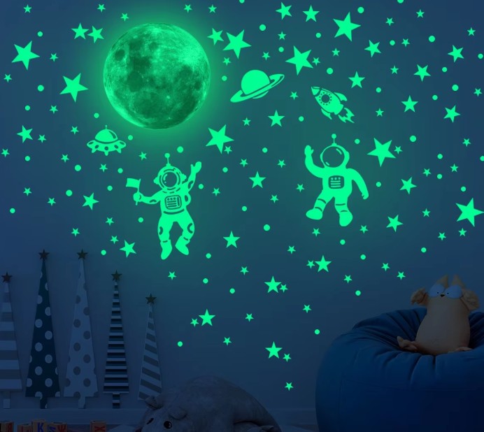 夜に発光 月と星のステッカー 透明な壁のステッカー 家の装飾 夜に輝く 子供部屋 寝室
